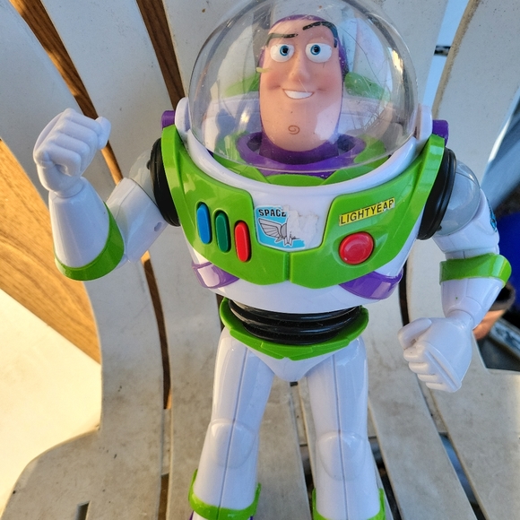 Buzz Lightyear 12” Thinkway Toys Disney Pixar Toy Story 4 Talking Action Figure - Picture 3 of 7
